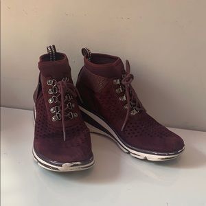 Burgundy Jambu Wedge Sneakers